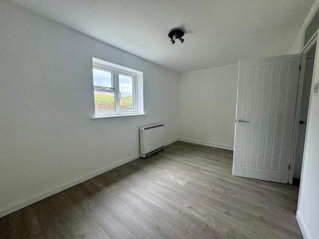Apartment for rent in Poole
