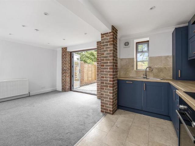 Apartment for rent in Worthing, West Sussex