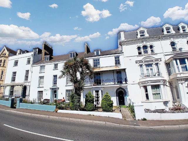Flat for rent in Dawlish, Bridford