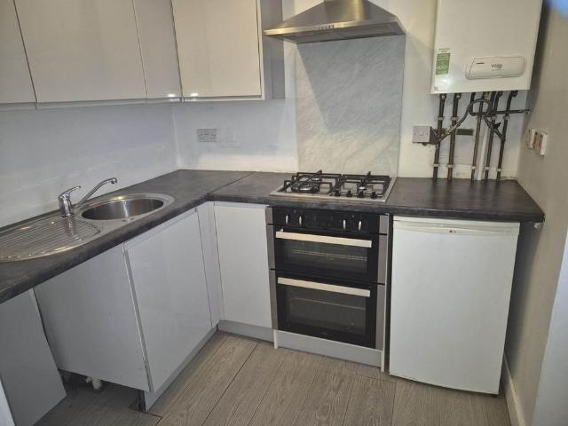 Apartment for rent in Cathcart, Scotland