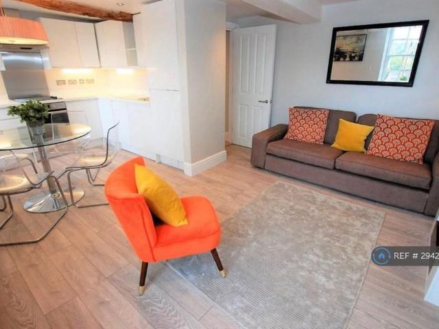 Apartment for rent in Two Mills, Cheshire
