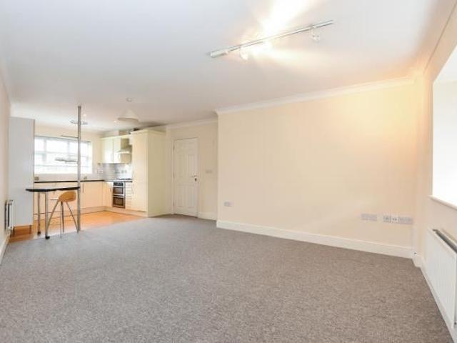 Apartment for rent in Chesham