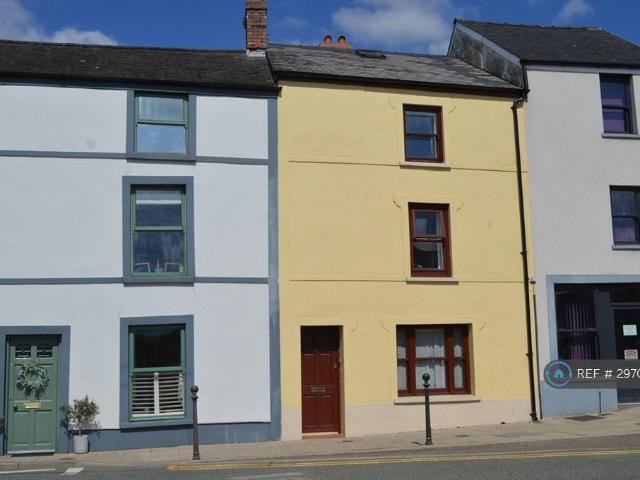 Flat for rent in Carmarthen, Wales