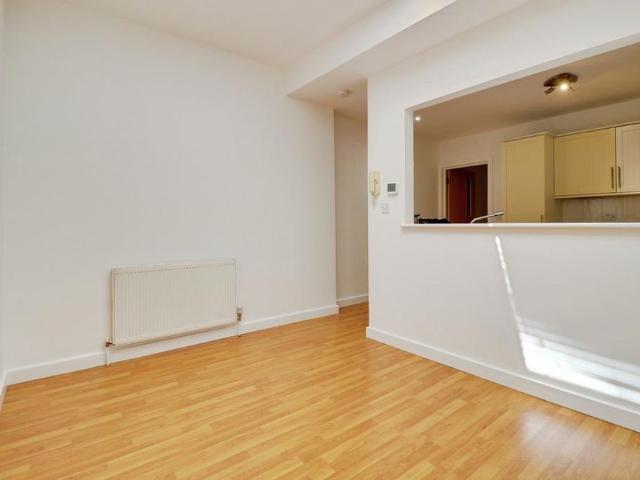 Apartment for rent in Alton Barnes, Essex
