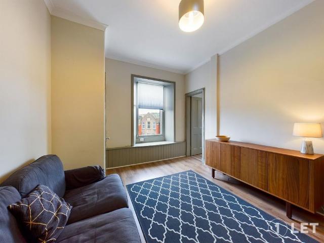 Apartment for rent in Broughton, Scotland