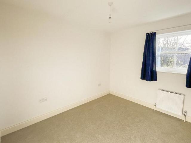 Apartment for rent in Wyndham Park, Salisbury