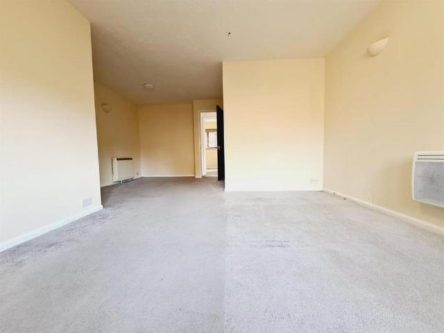 Apartment for rent in Badgers Dene, Grays