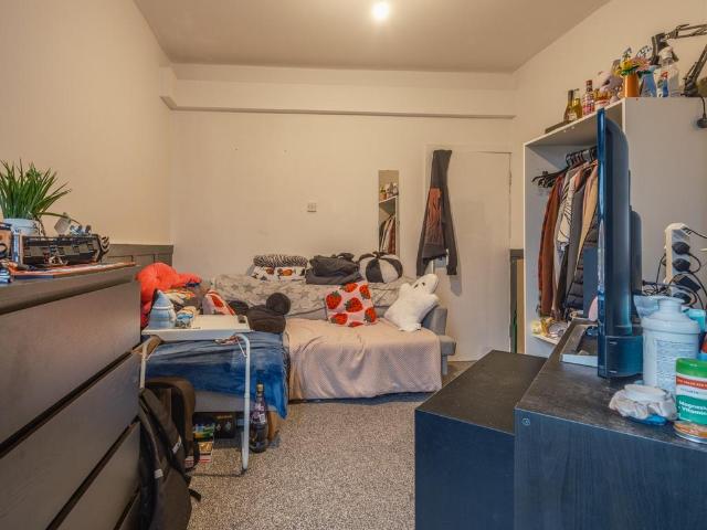 Flat for rent in Sandyford, Isle Of Man