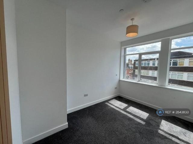 Apartment for rent in Chilvers Coton, Camp Hill