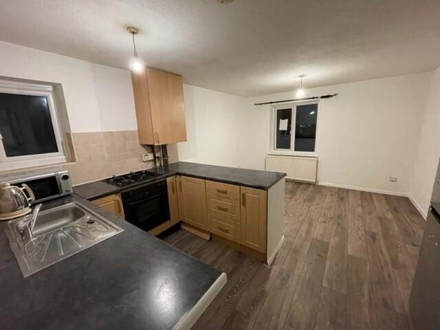 Apartment for rent in Regent Quay, Oad Street