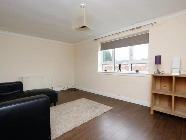 Apartment for rent in Milngavie, Scotland