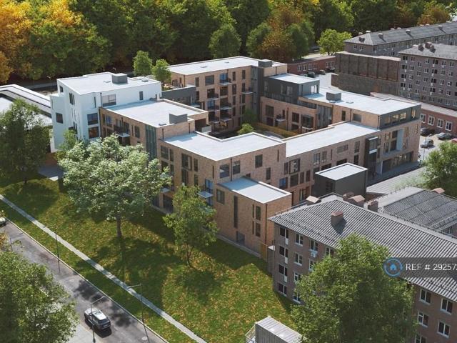 Flat for rent in The Stow, Harlow