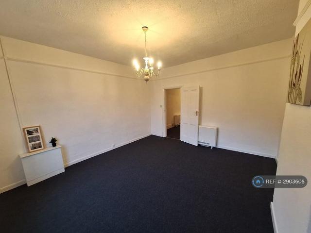 Apartment for rent in Lee Bank, Isle Of Man