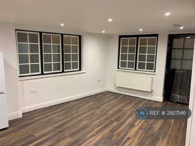 Apartment for rent in Slough