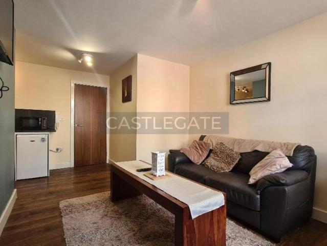 Apartment for rent in Huddersfield, West Yorkshire