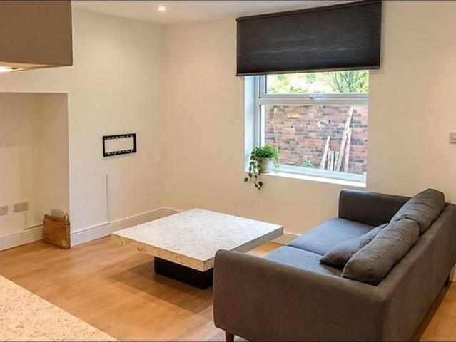 Apartment for rent in Buslingthorpe, Leeds
