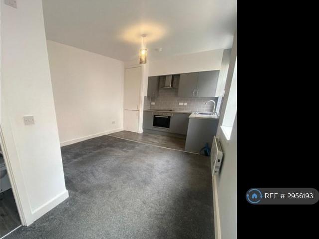 Flat for rent in Eastmoor, West Yorkshire