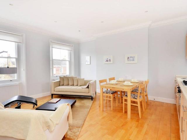 Flat for rent in Chelsea, Isle Of Man