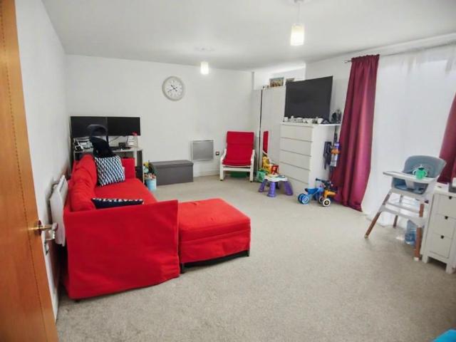 Apartment for rent in Three Bridges, Glynde