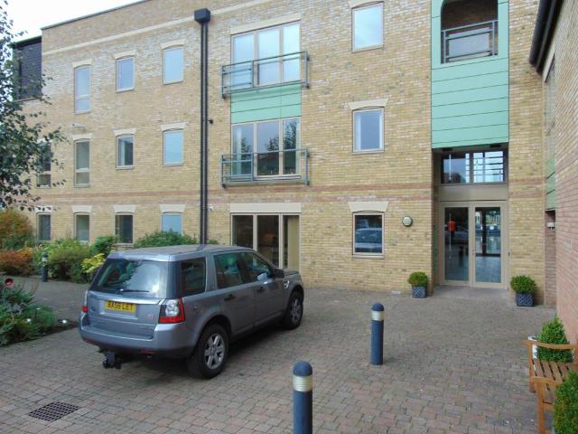 Flat for rent in Burton Waters, West Lindsey
