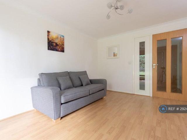 Apartment for rent in Navestock Side, Essex