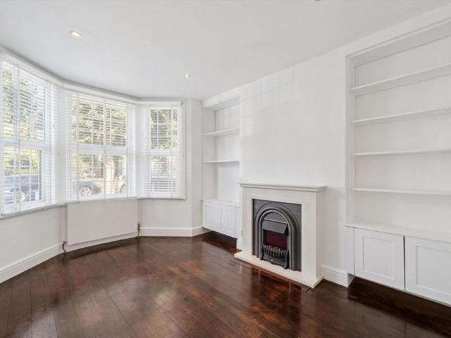 Apartment for rent in London Borough of Ealing, Greater London
