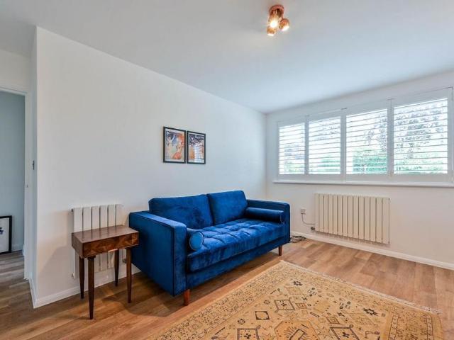 Apartment for rent in Boxgrove, Westborough