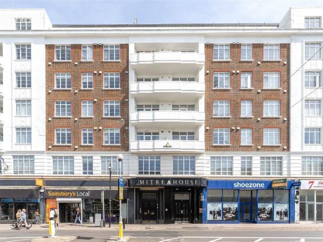 Flat for rent in Brunswick, Brighton & Hove