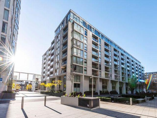 Flat for rent in Isle Of Dogs, Greater London