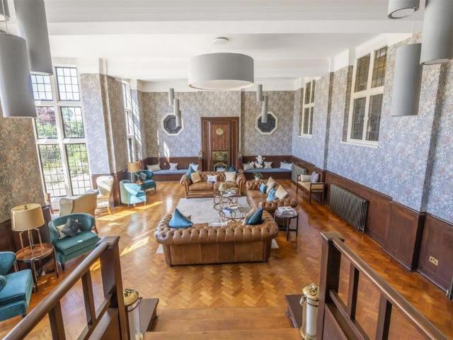 Apartment for rent in Littlecote, West Sussex