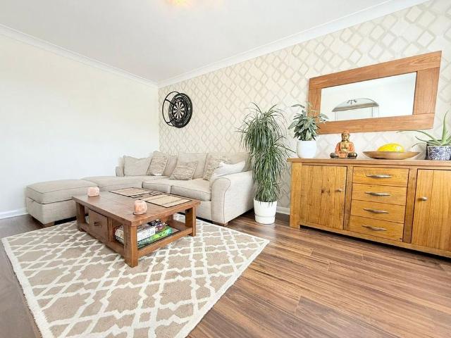 Apartment for rent in Borehamwood, Hertsmere