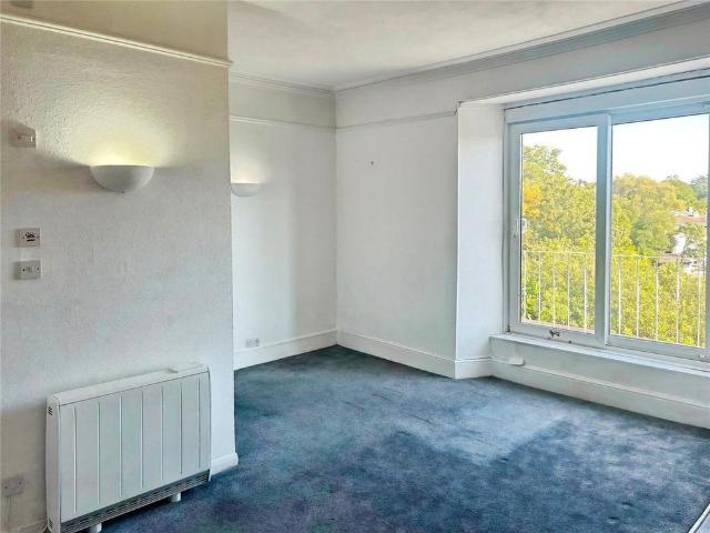 Apartment for rent in Upton, Torquay