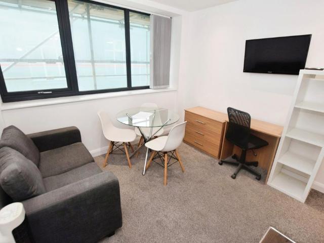 Flat for rent in City Centre, Georgia