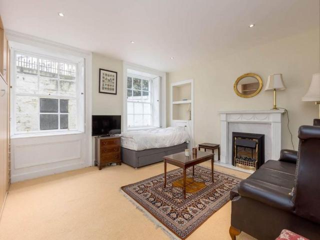 Apartment for rent in New Town, Scotland