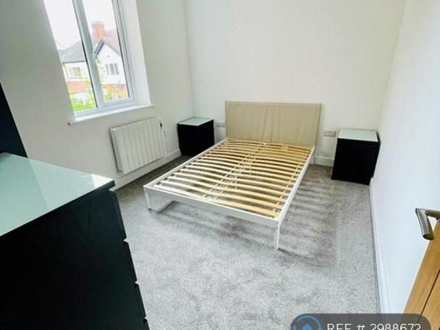 Apartment for rent in Heaton Norris, Greater Manchester
