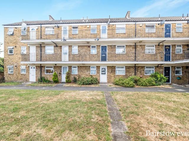 Apartment for rent in Gants Hill, Greater London