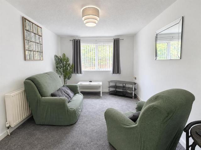 Apartment for rent in Coed-y-Glyn, Wrexham