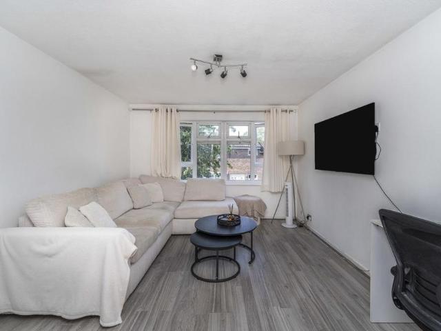 Apartment for rent in Greater London