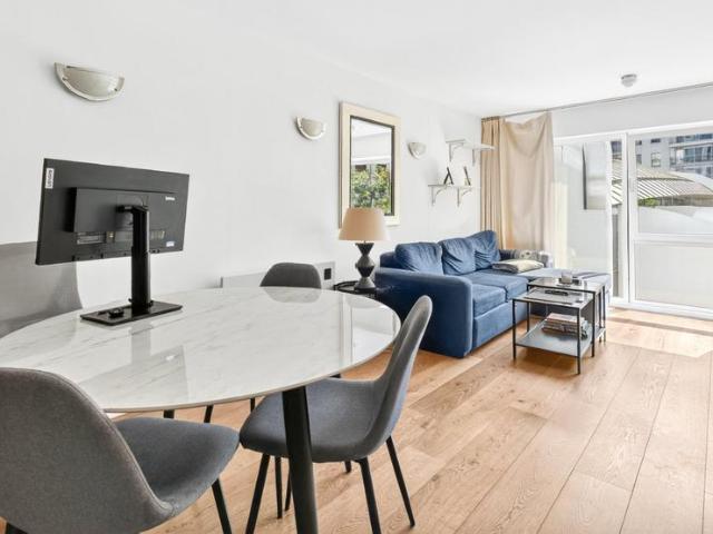 Flat for rent in The Borough, Greater London