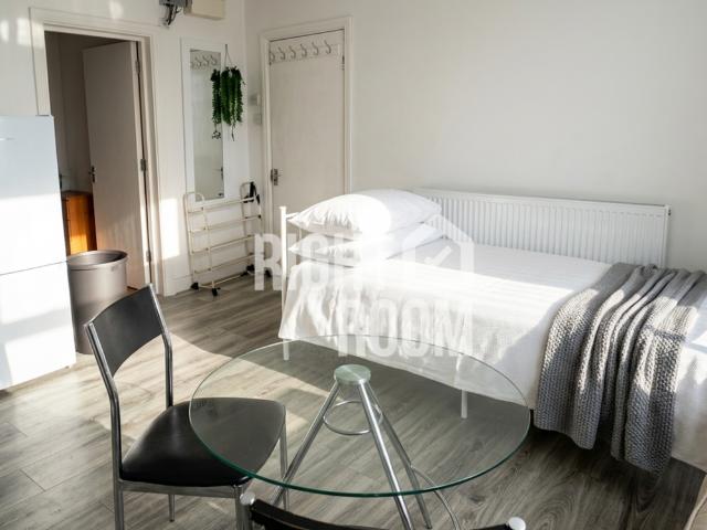 Apartment for rent in Shirley Warren, City Of Southampton
