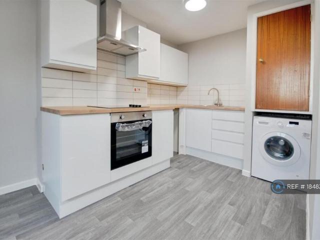 Apartment for rent in North Watford, Hertfordshire