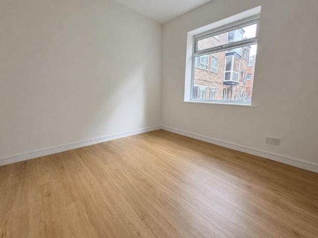 Apartment for rent in Wake Green, West Midlands