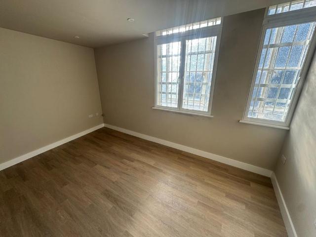Flat for rent in London Borough of Croydon, Addiscombe