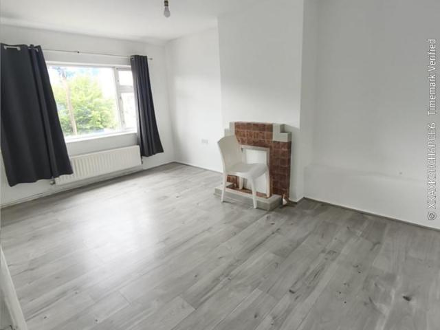 Flat for rent in Becontree, Greater London