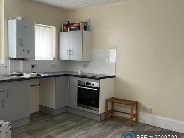 Flat for rent in Stokes Croft, Feckenham