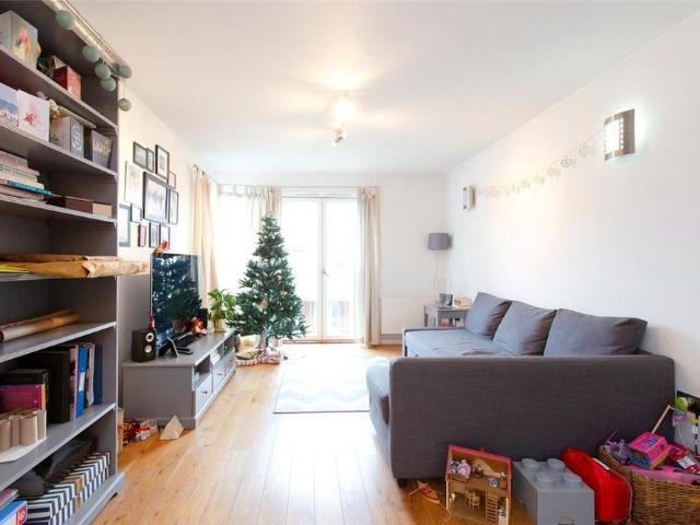 Apartment for rent in London Borough of Ealing, Greater London