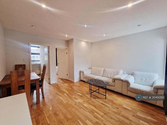 Apartment for rent in London Borough of Croydon, Thornton Heath