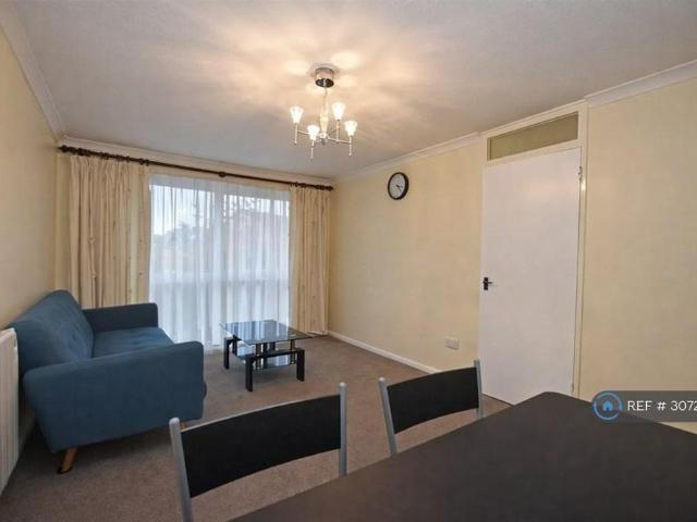 Apartment for rent in London Borough of Hounslow, Greater London