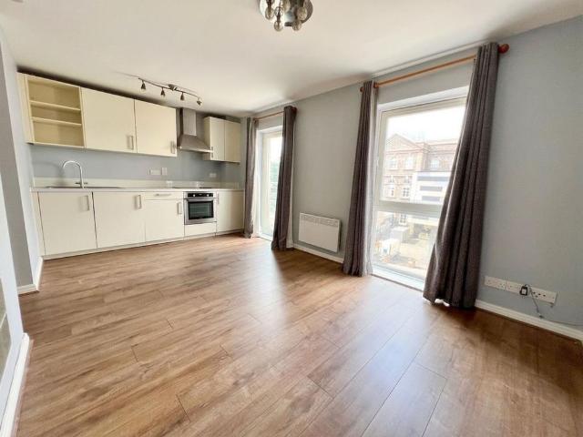 Apartment for rent in St Helier, Greater London
