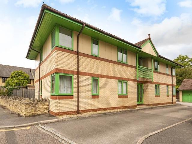 Flat for rent in New Langford, Evershot